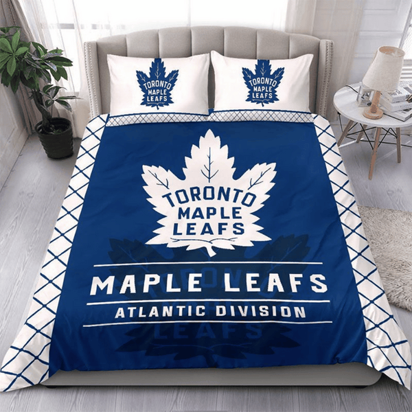 Toronto Maple Leafs Full/Queen Bedding Set (1 Comforter + 2 Shams)